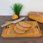 Relaxdays 10015328 Planche à pain avec compartiment ramasse miette HxlxP: 3 x 37 x 21,5 cm planche à découper planche à pain en bambou avec bac à miette amovible Plateau grille miettes nature